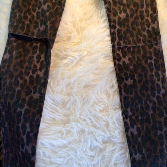 NEW! ♥️Hp! ♥️One teaspoon Freebirds II bronze leopard skinnies - Picture 5 of 8